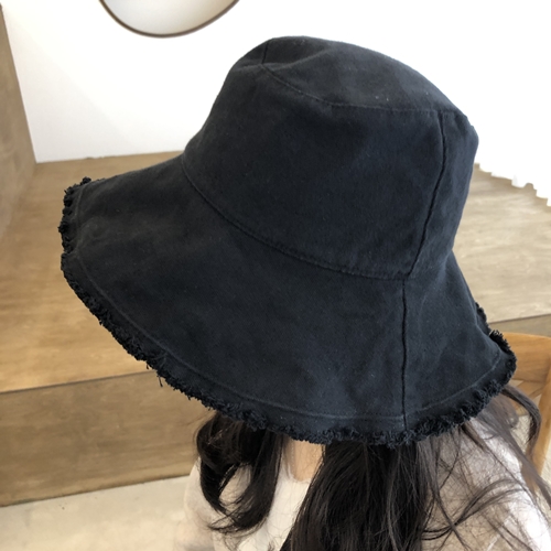 인기 많은 와이드 버킷햇 여성 플로피 챙넓은모자 좋아요 인기 많은 와이드 버킷햇 여성 플로피 챙넓은모자 좋아요