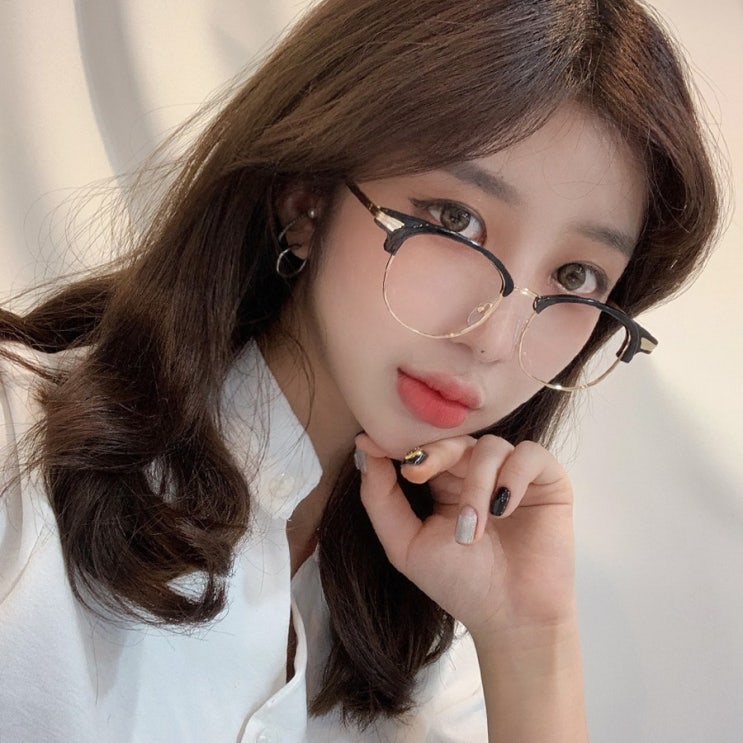 구매평 좋은 VANANA2 메탈브릿지 블랙 하금테 안경 추천해요 구매평 좋은 VANANA2 메탈브릿지 블랙 하금테 안경 추천해요