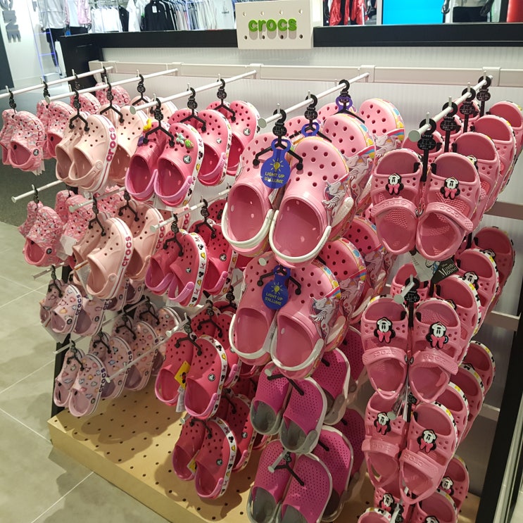  크록스 키즈 사이즈 표 확인 및 지비츠를 아시나요?