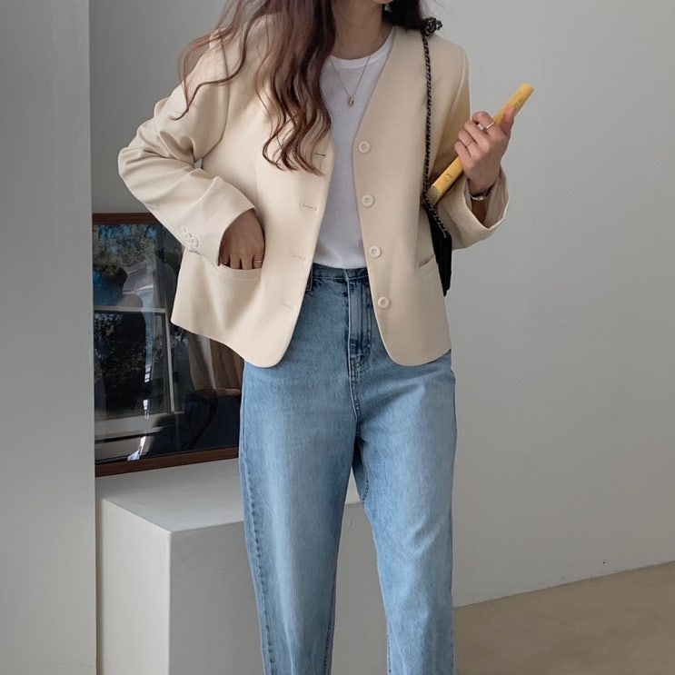 인지도 있는 라멜 싱글 카라 노카라 자켓 좋아요 인지도 있는 라멜 싱글 카라 노카라 자켓 좋아요