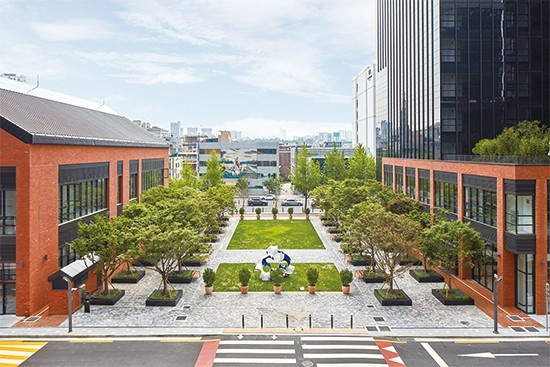 틈새투자처로 급부상한 지식산업센터!! 분양가 싸고 세제 혜택 쏠쏠