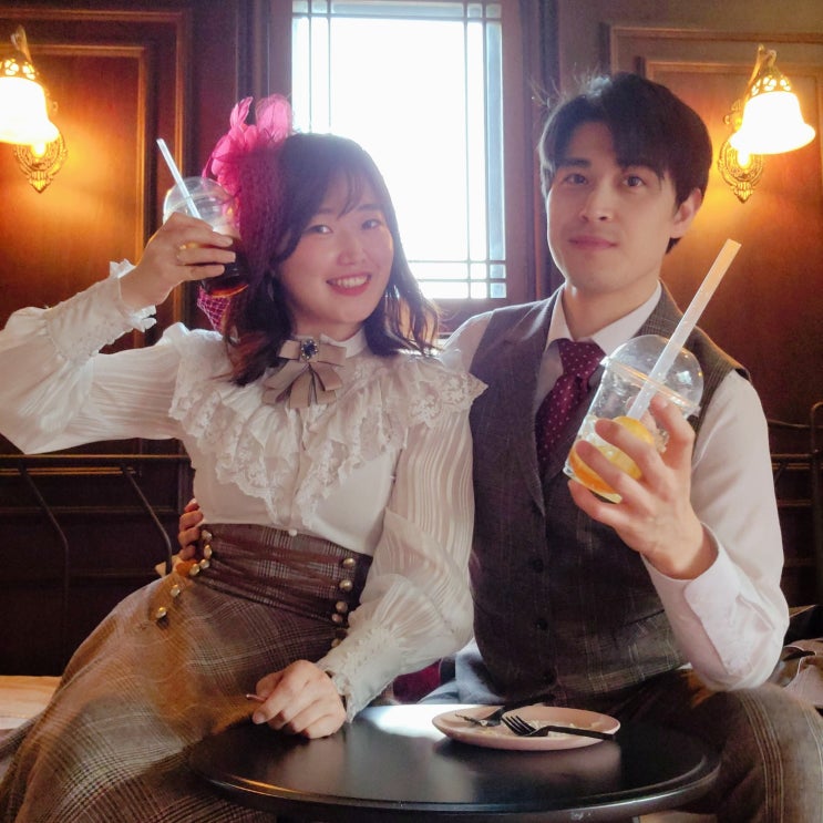  익선동카페 호텔세느장에서 이색데이트