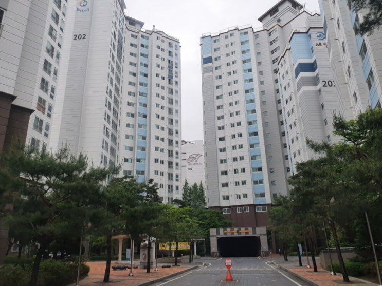  [충주강화마루철거] 충주 연수세영리첼2단지A. 금빛마을골든빌리지 강화마루 철거 현장