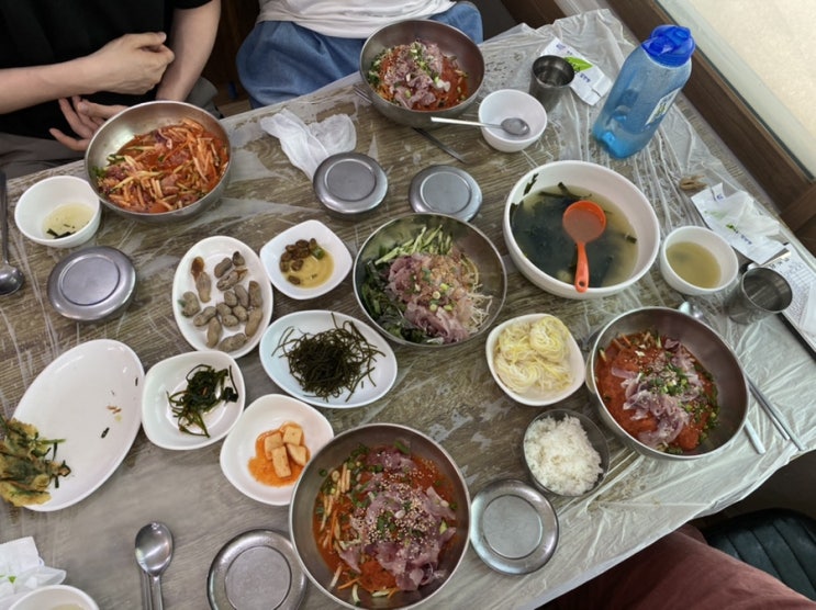  울산 주전몽돌해변 맛집 동남횟집 물회 먹고 더위 날려요