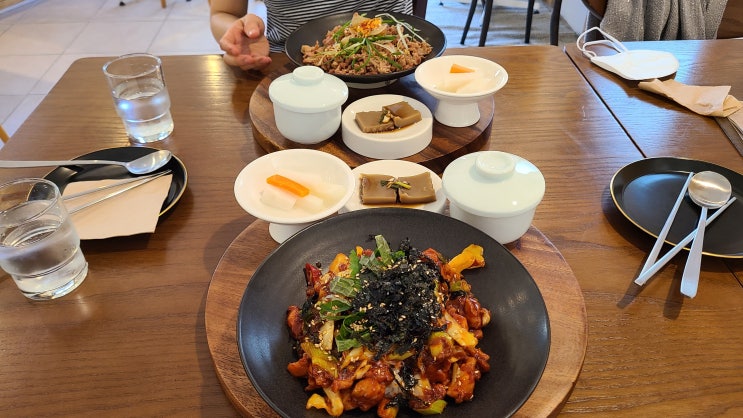 함덕맛집 제주가정식덮밥 함덕식탁 깔끔한 한끼 혼밥도가능