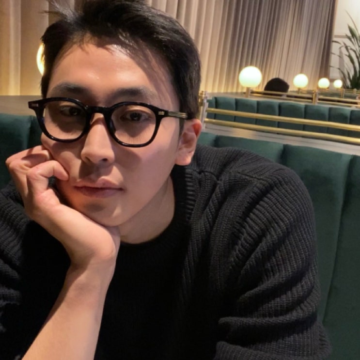 후기가 정말 좋은 CMM 남녀공용 가벼운 크리스탈 뿔테 안경 ··· 후기가 정말 좋은 CMM 남녀공용 가벼운 크리스탈 뿔테 안경 ···