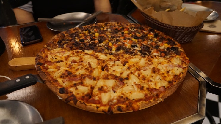 대구 중앙로, 공평동 피자 맛집 / 로니스도우