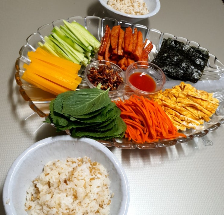  셀프손말이 김밥 주말메뉴로 강추 눈으로 즐기는 LA김밥