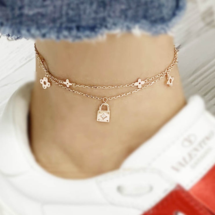 요즘 인기있는 보스케 쥬얼리 14k 18k 자물쇠 플라워 두줄 체인 발찌 좋아요 요즘 인기있는 보스케 쥬얼리 14k 18k 자물쇠 플라워 두줄 체인 발찌 좋아요