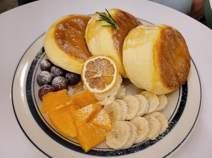  오산카페/ 퐁신퐁신 수플레 맛집 데일리오아시스 오산세교점
