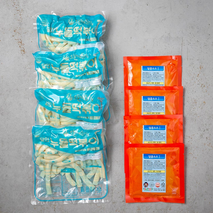 후기가 정말 좋은 오분떡볶이 납작 달콤 소스, 370g, 4팩 ··· 후기가 정말 좋은 오분떡볶이 납작 달콤 소스, 370g, 4팩 ···