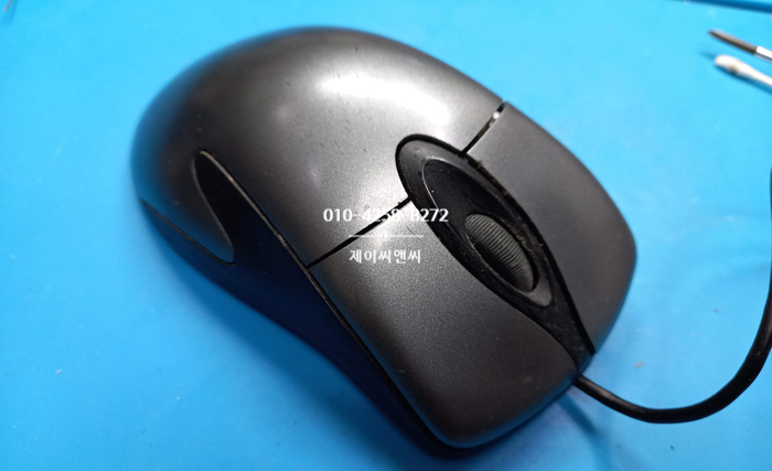  마이크로소프트 intelli mouse explorer 3.0 마우스가 끊김이 있고  더블클릭되는 증상으로 마우스수리 [일산마우스수리]