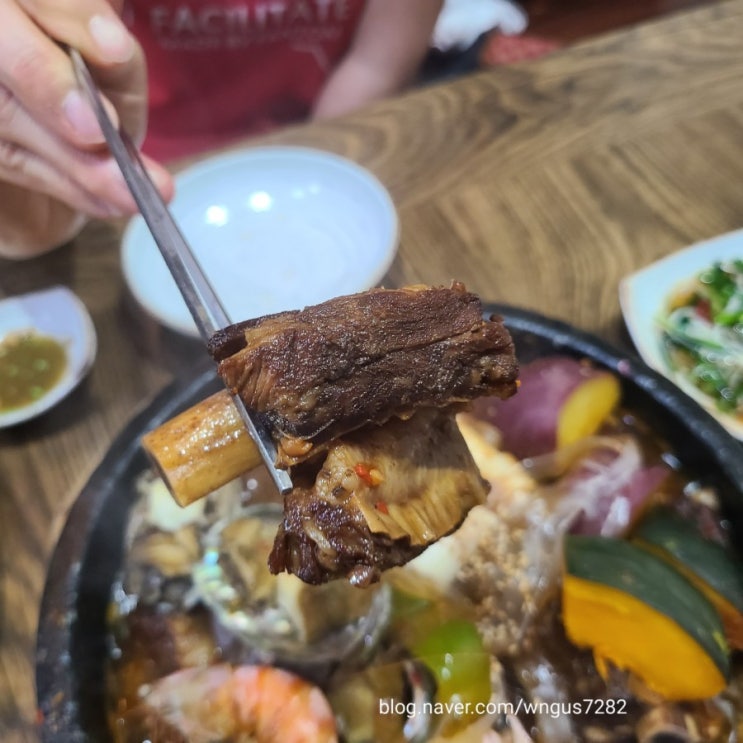  [울산 삼산동 맛집] 뜨끈한 갈비찜과 시원한 냉면으로 한끼 뚝딱이 가능한 '황장군 달동점'