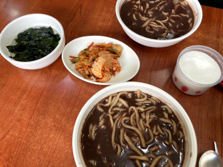  군산 팥칼국수 맛집 / 옛날팥죽 / 팥죽 / 너무 맛있음 당장 가야해 추천 !