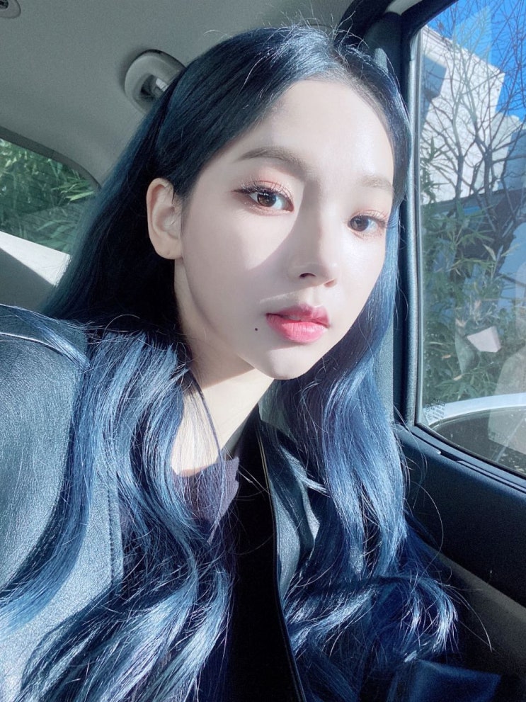 화장법에 따라 존예인 에스파 카리나 화장법에 따라 존예인 에스파 카리나