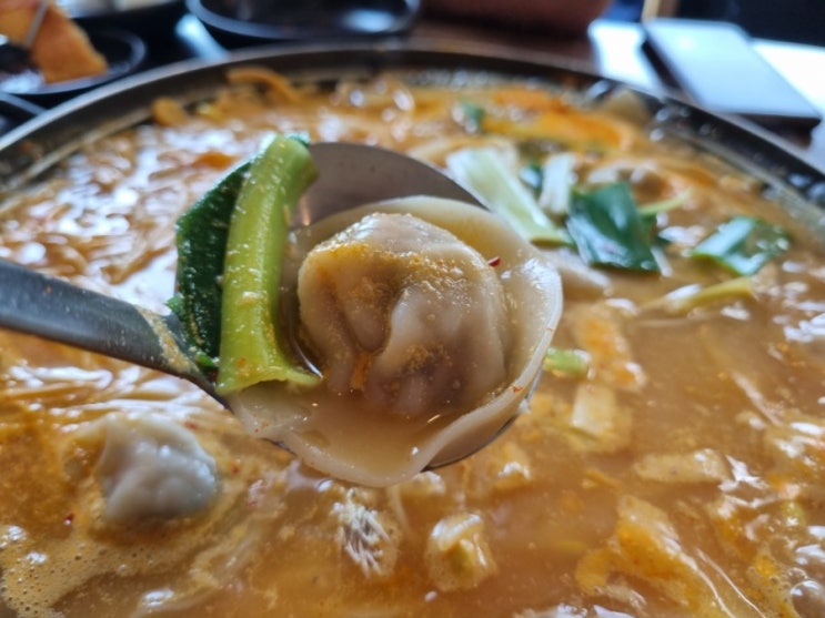 남양주 사릉맛집 원조 옛날에손만두국 만두맛집. 녹두전은 필수