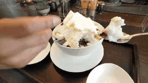  속초카페 흰다정 / 속초관광시장 근처 빙수맛집으로 추천드려요!
