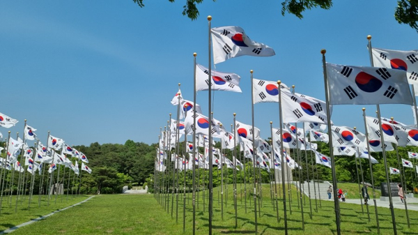 집으로 가는 길 독립기념관 - 군인 하루 포상 - 국군휴가보상프로그램