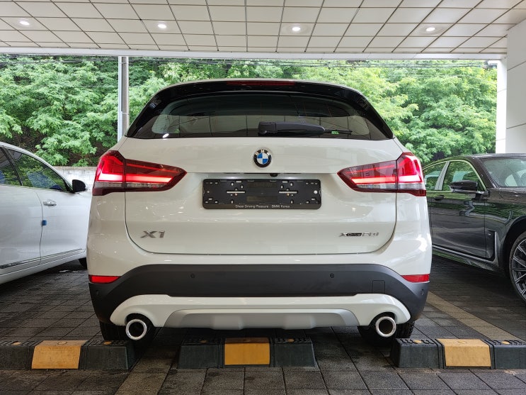  [X시리즈] 대구 BMW X1 20i xLine SE 출고 후기 (화이트 / 블랙 시트)