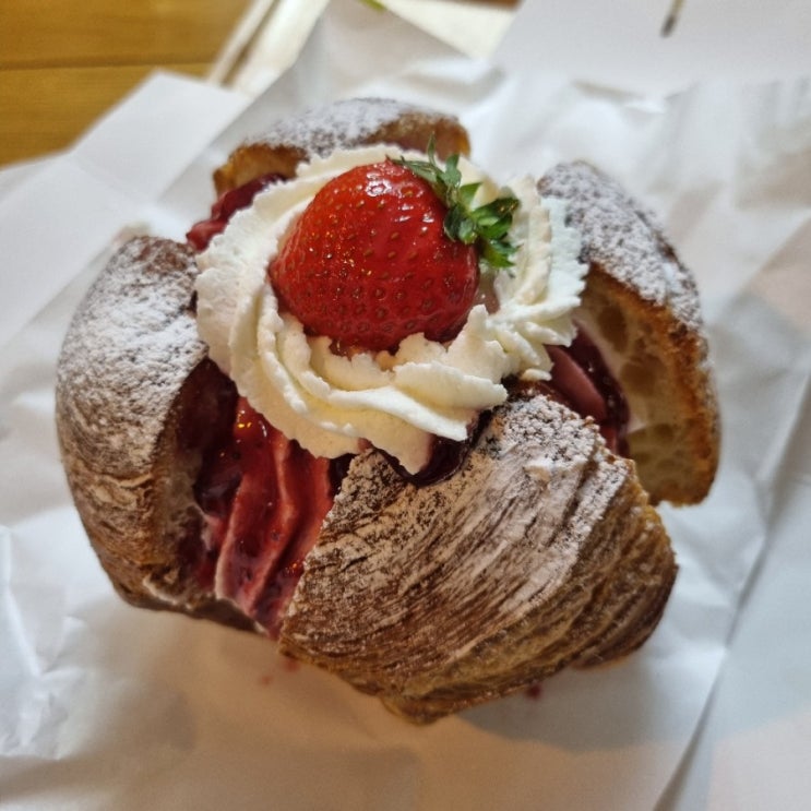  맛있는 빵집| 좋은아침 페스츄리/ 나비파이, 팡도르 등등8 가성비 좋은 빵, 시그니처, 추천메뉴