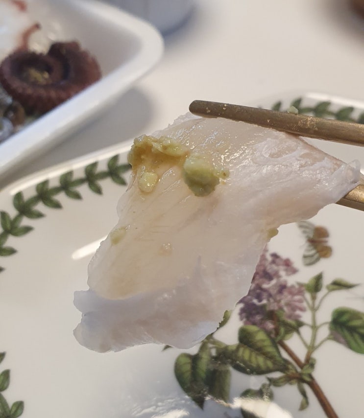  도다리회 맛집 야탑동 '작은어촌'