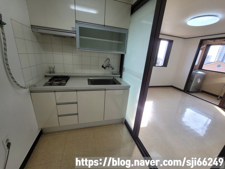  파주 교하동/송촌동/맥금동/검산동/상지석동/문발동 인접 탄현면 신세계첼시아울렛 원룸 임대 풀옵션 조망 좋고 햇빛 잘 드는 남향집 1.5룸형 넓은 원룸