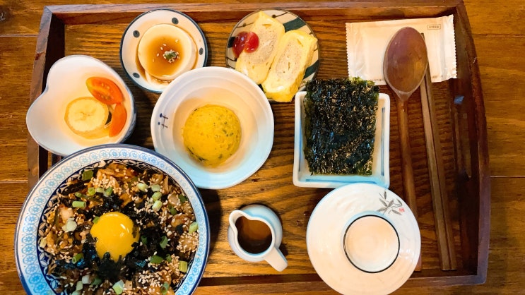  [연남동] 가정식백반 섬 (꼬막비빔밥 & 보쌈)