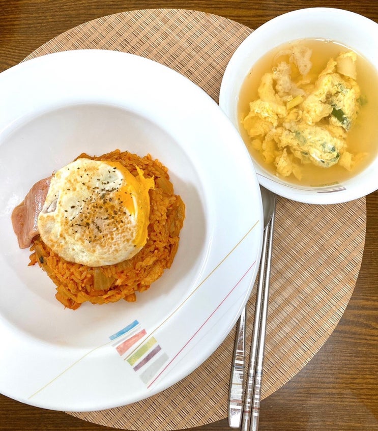 간단한 집밥 점심 메뉴 추천 : 스팸김치볶음밥&계란국 레시피