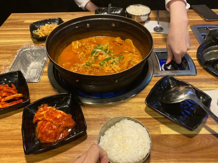  배재골 | 배재골 메뉴 | 닭볶음탕 | 도마동 야식 