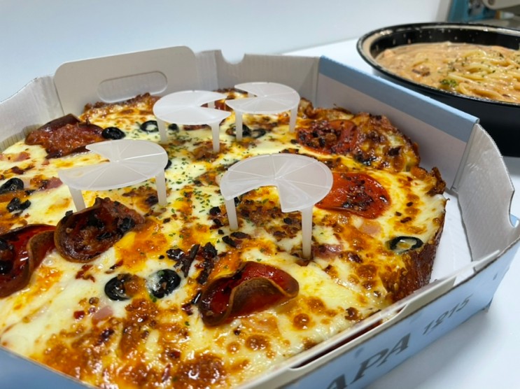 파파1215 신림점 ; 모짜렐라 치즈가 가득한 폭짜렐라 신림 피자, 피자가 존맛탱