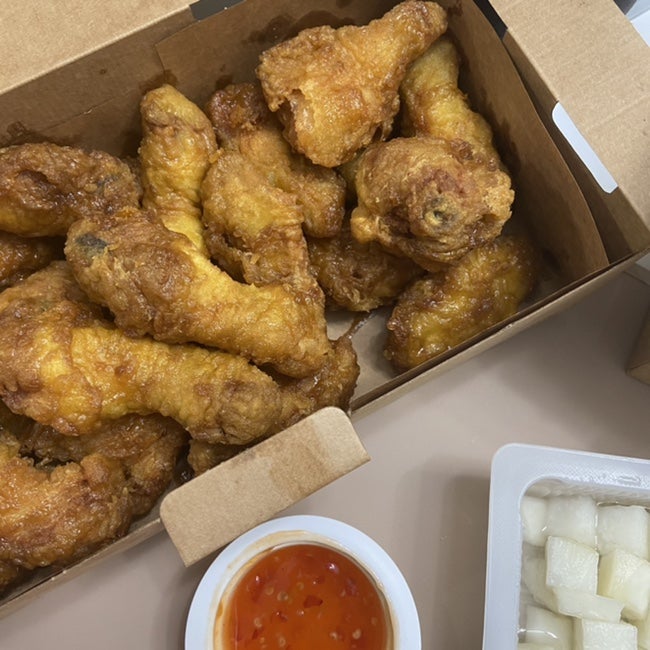 교촌치킨 운남1호점 사진 5