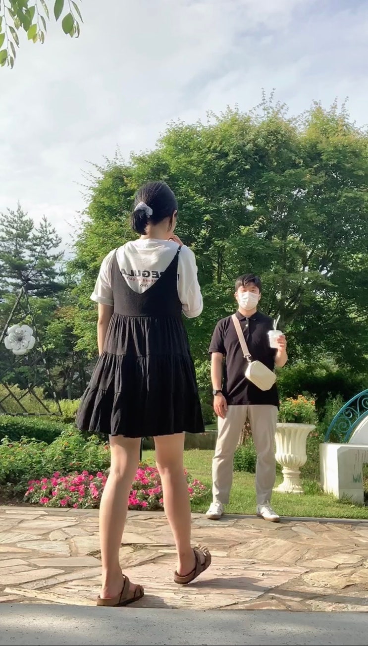 블랙을 사랑하는 남자와의 시밀러 룩 블랙을 사랑하는 남자와의 시밀러 룩