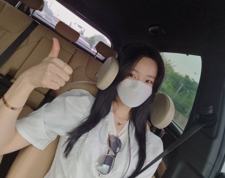 차량용 목쿠션 안정감이 드는 자동차 악세서리 차량용 목쿠션 안정감이 드는 자동차 악세서리