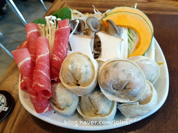  암사동맛집 성경만두요리전문점 암사점 만두전골 실속 만점