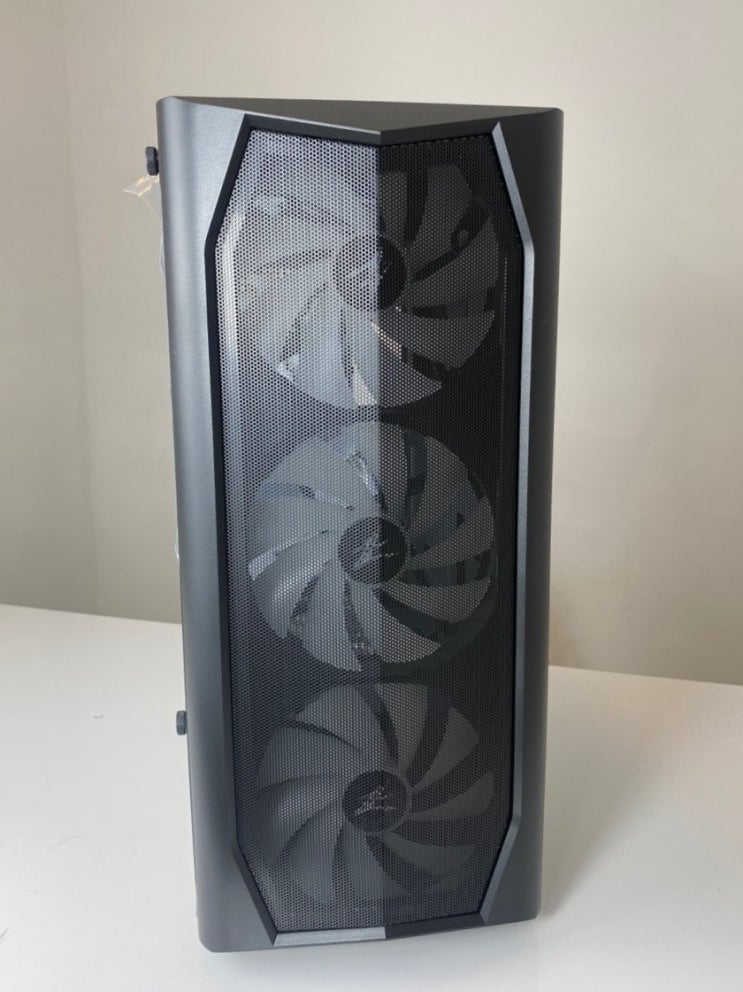  ASUS  지포스 GTX 1650 PHOENIX 슈퍼 OC DUAL 4GB 조립