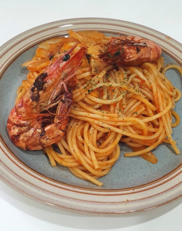  우애 좋은 둥이를 위한 쉬림프 토마토 스파게티 _블챌 (오늘일기 Day 6)