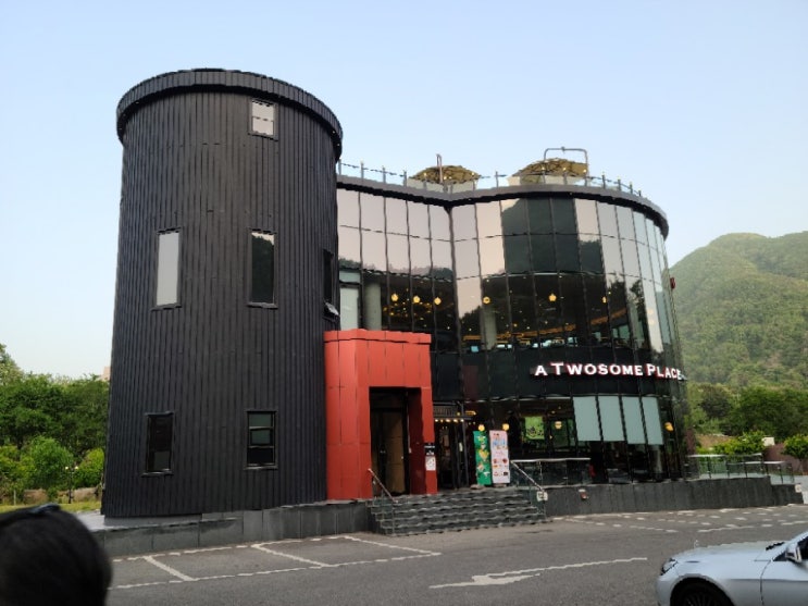  대구 팔공산 카페 투썸플레이스 칠곡 동명점 내돈내산 후기