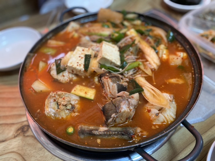  근처 직장인들의 입소문으로 유명해진 수원 동태찌개 맛집 <미원식당>