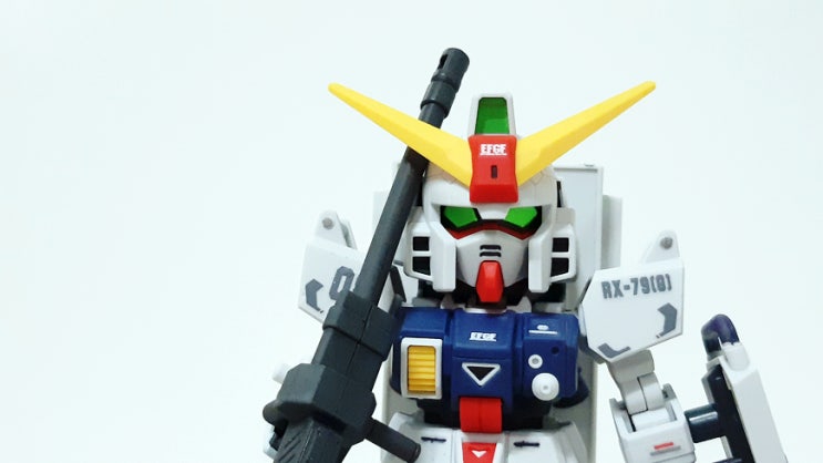 SDCS 육전형건담 RX-78G에 부분 도색, 데칼을 붙이고 마감하였습니다! SDCS 육전형건담 RX-78G에 부분 도색, 데칼을 붙이고 마감하였습니다!