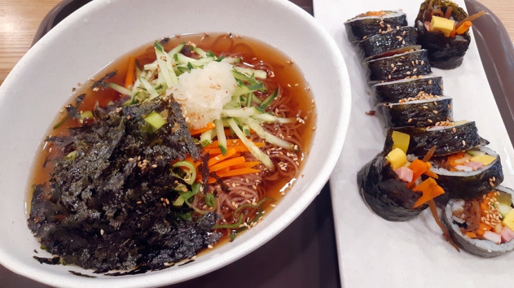더운 여름의 김가네 메뉴 추천은 김가네 김밥과 얼음보리소바 더운 여름의 김가네 메뉴 추천은 김가네 김밥과 얼음보리소바