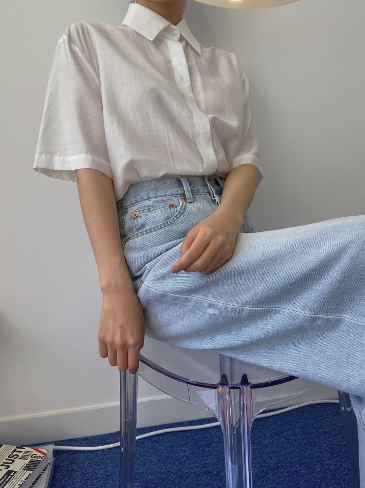  카라 있는 여름 시스루 반팔 셔츠 블라우스 오피스룩 하객룩 연출