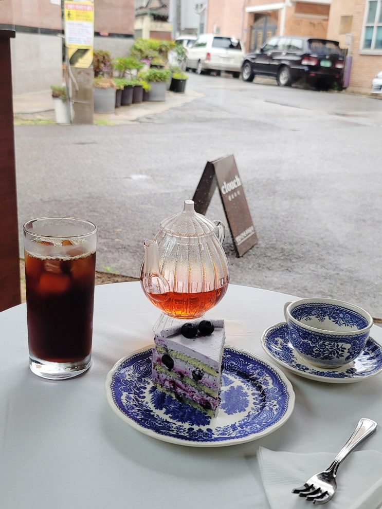 [광주] 사거리에 위치한 케잌이 맛있는 동명동 한옥 카페 클로우치