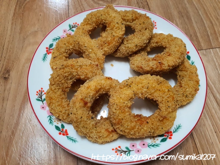 푸드렐라 치킨도넛, 맥주 안주로 딱이야! 푸드렐라 치킨도넛, 맥주 안주로 딱이야!