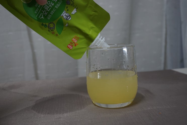  제주도의 명물 청귤로 신선함을 담은 제주청귤주스