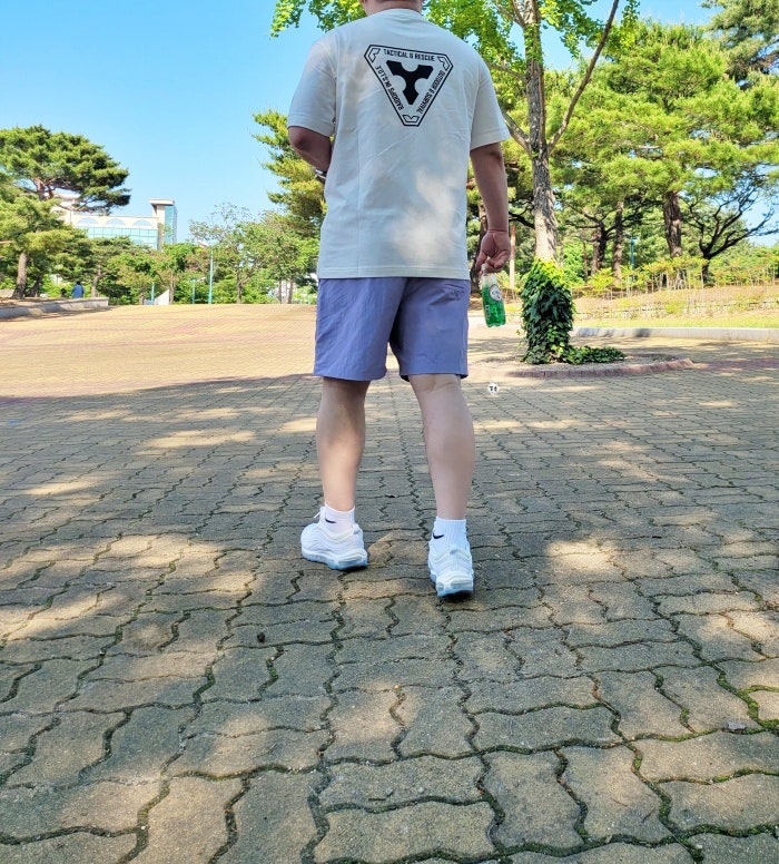 스노우피크 어패럴 반바지와 반팔 티셔츠 이 남자 여름옷으로