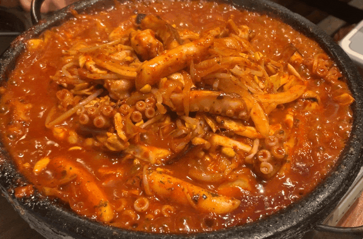  신도림 맛집 동서네낙지 외식 소곱창낙지볶음 전문