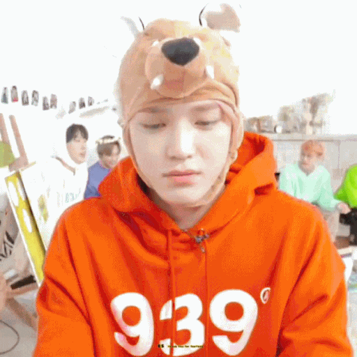 엔시티 상황문답.. 무뚝뚝한 여자친구에 기분 상한 남자친구 풀어줄 때.. 엔시티 상황문답.. 무뚝뚝한 여자친구에 기분 상한 남자친구 풀어줄 때..