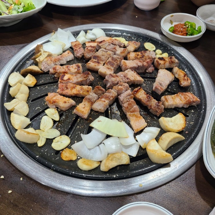  점심 삼겹살은 진리!