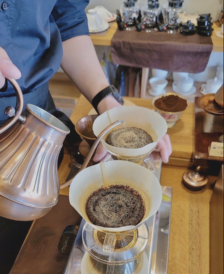  핸드드립 전문 온천천 신상카페:러셀커피(coffee russel)