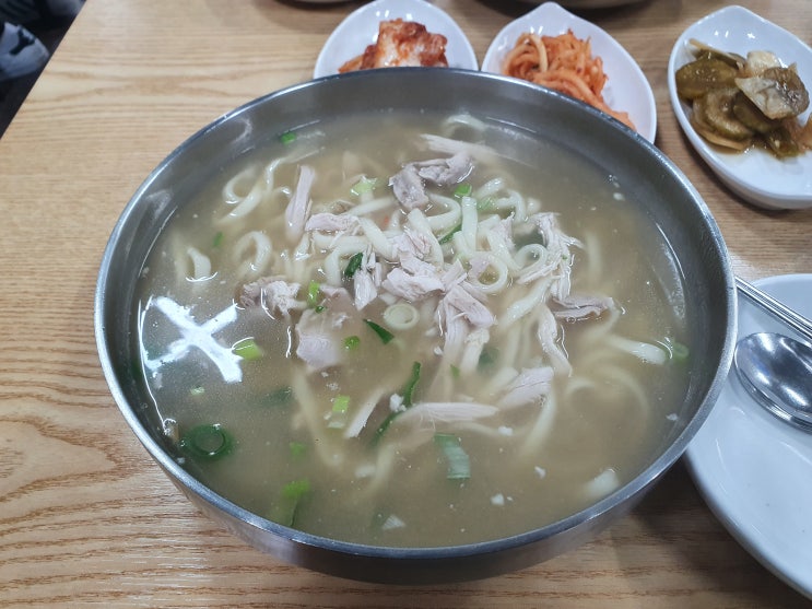  [전농동 맛집] 비오는날에 어울리는 칼국수; 저렴한데 인심 가득 푸짐한 청량리 대복칼국수